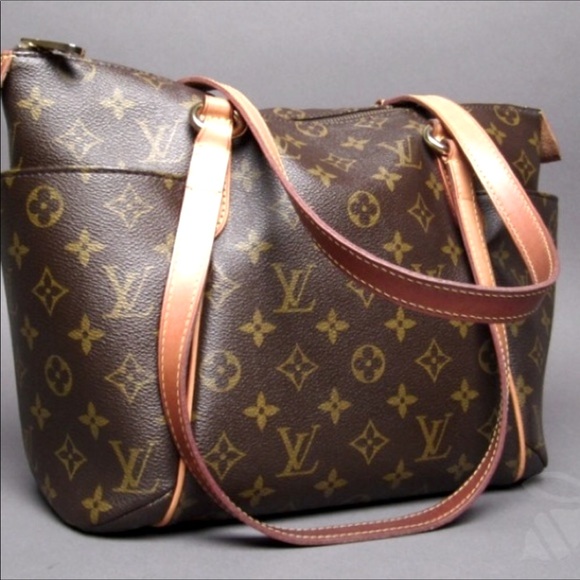 Louis Vuitton Handbags - Louis Vuitton Canvas Monogram Totally PM Vintage